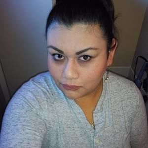 Meet your Posher, Desiree